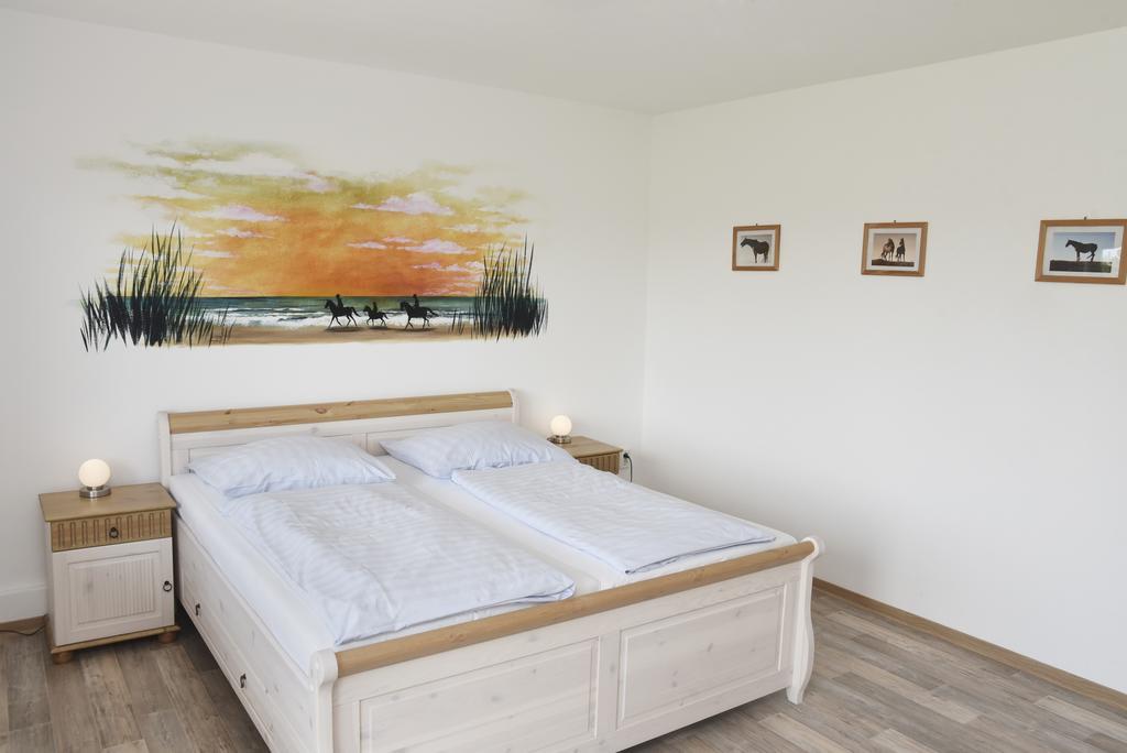 HoltgastReiterhof Gruendeichアパートメント エクステリア 写真